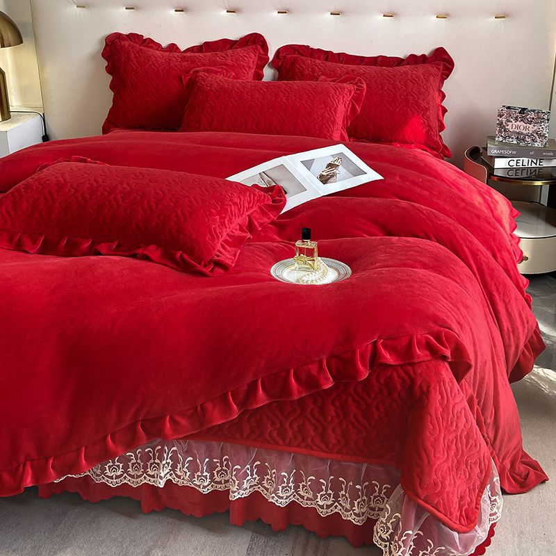 冬季夹棉加绒加厚牛奶绒床盖款四件套双面珊瑚绒被套蕾丝花边床罩