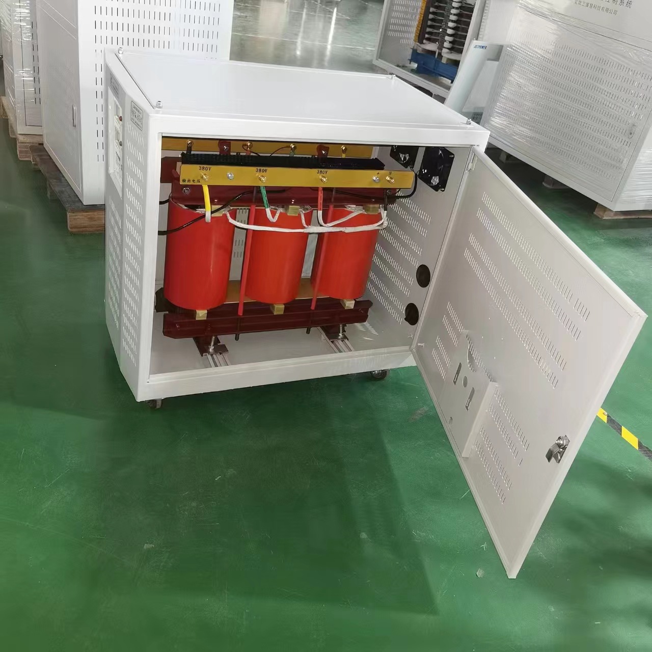 SG-150KVA三相隔离变压器380V变380V抗干扰零地电压降低到0V