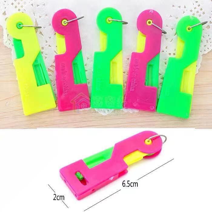 Household Embroider Needle Threader Needle Recognition Device One Yuan Store Two Yuan Store Supply Supply