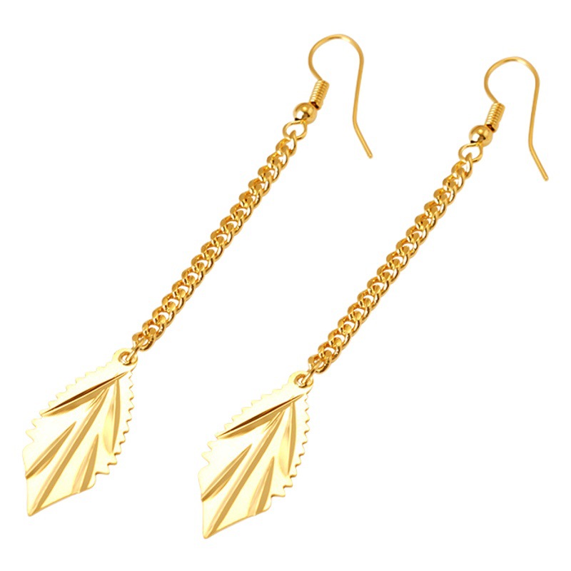 Vietnam arena oro largo borla pendientes simple gran temperamento deja cuentas redondas cinco líneas borla oído joyería al por mayor