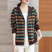 中年妈妈连帽条纹毛衣开衫女秋冬装宽松大码外搭针织外套洋气百搭