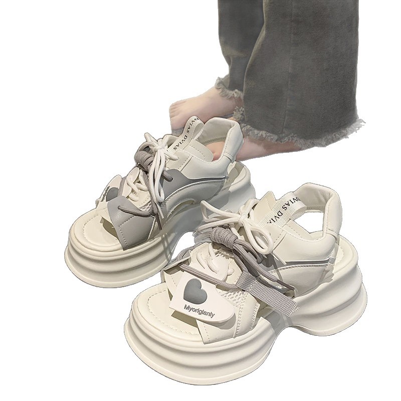 Zapatos de mujer de altura universal amor deportivo Roma verano y otoño de 2025 nuevas sandalias de moda zapatos muffin con suela gruesa