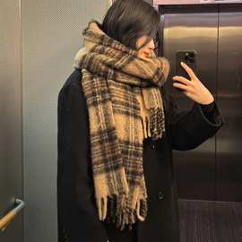 围巾女秋冬学院风格子围脖韩版百搭休闲加厚保暖毛呢两用披肩学生