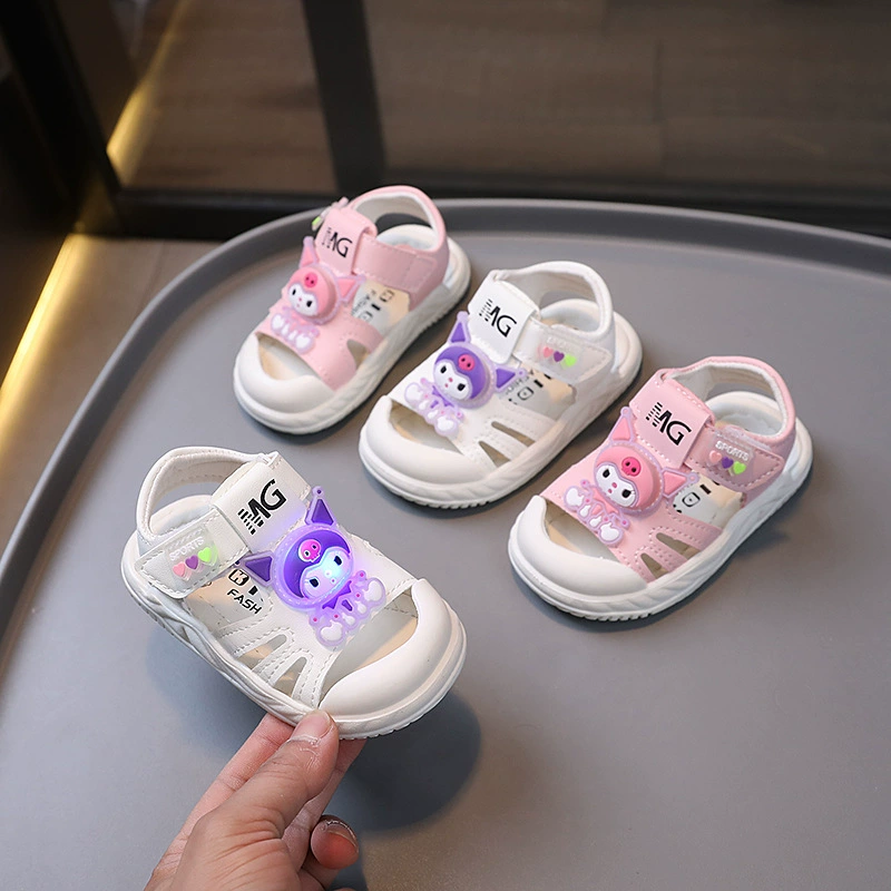 Цельные летние новые сандалии для маленьких девочек с мягким дном От 0 до 3 лет детская обувь для малышей детская пляжная обувь с закрытым носком