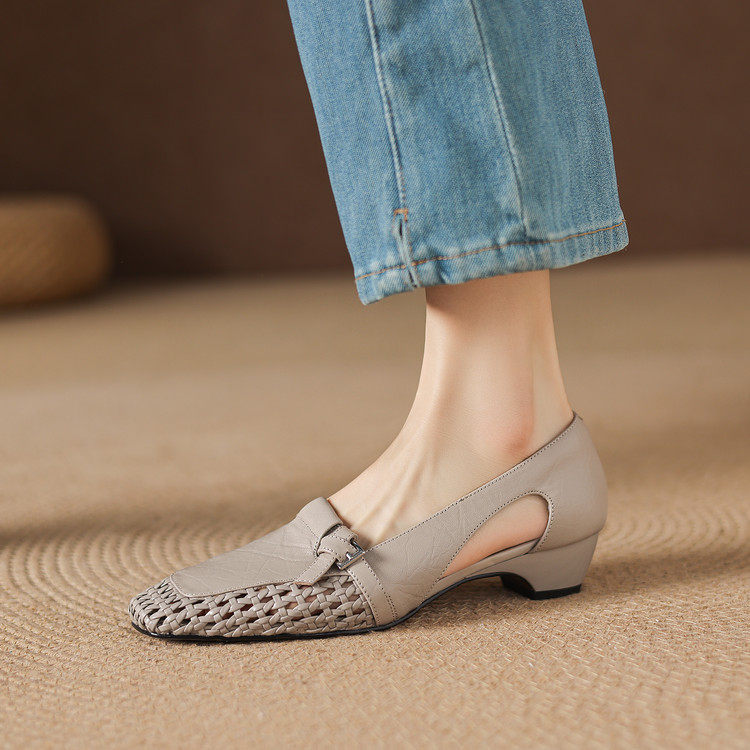 Women's Loafers with Woven Design to Match Skirts, 2026 New Early Spring/Summer Style, Beautiful Flat Thick Heel Square Toe Sheepskin Shoes Women's Loafers with Woven Design to Match Skirts, 2026 New Early Spring/Summer Style, Beautiful Flat Thick Heel Square Toe Sheepskin Shoes