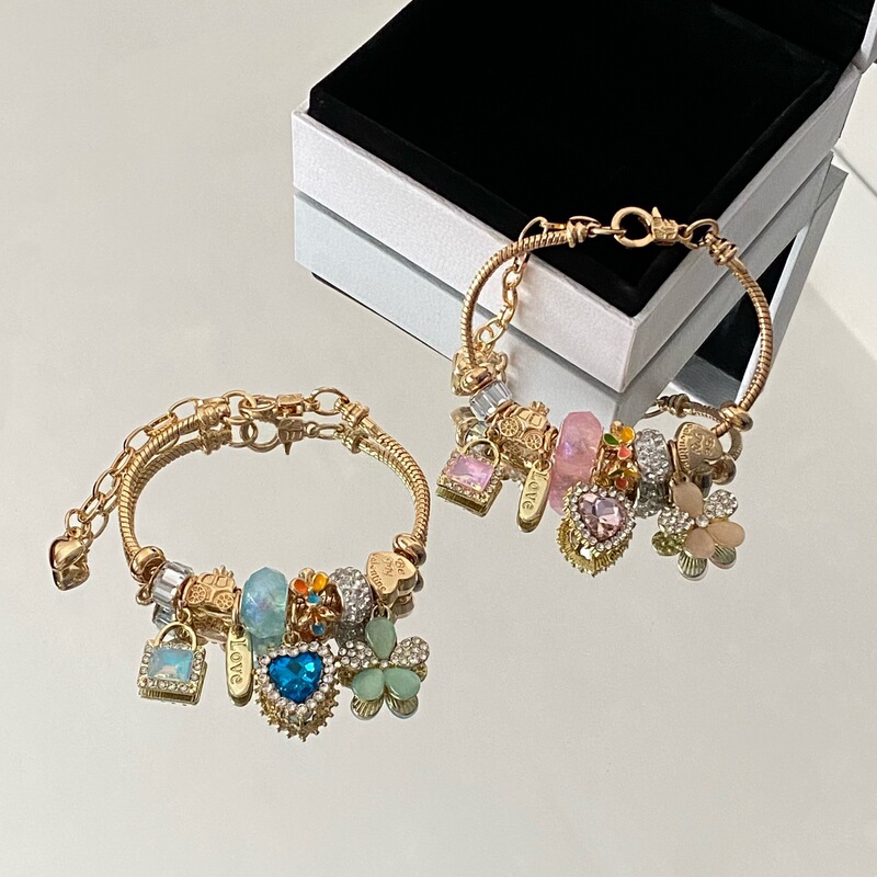 Pangjia New Product: Gold Heart Beaded Bracelet for Women, Oil-Dripped Flower Rhinestone DIY Adjustable Snake Bone Bracelet Wholesale