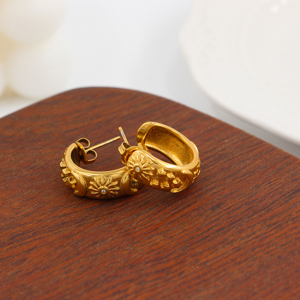 Daily Occasion 304 Stainless Steel Material 1 Pair Fashion Sun Star Moon Plating 304 Stainless Steel 316 Stainless Steel Rhinestones 18K Gold Plating In Furnace Stainless Steel Earrings