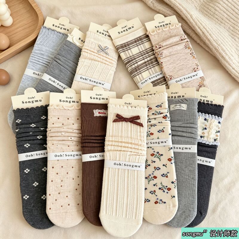 songmu" New autumn socks for women, mid-calf designer style, popular on Instagram, scrunch socks made of combed cotton, seamless songmu" New autumn socks for women, mid-calf designer style, popular on Instagram, scrunch socks made of combed cotton, seamless