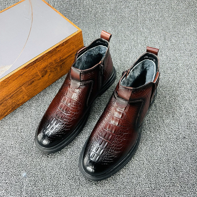 2023 новое зимнее поступление мужские ботинки из крокодиловой подкладки на флисовой подкладке, модные ботинки Martin со средним стволом, кожаные ботинки в британском стиле, теплые мужские ботинки