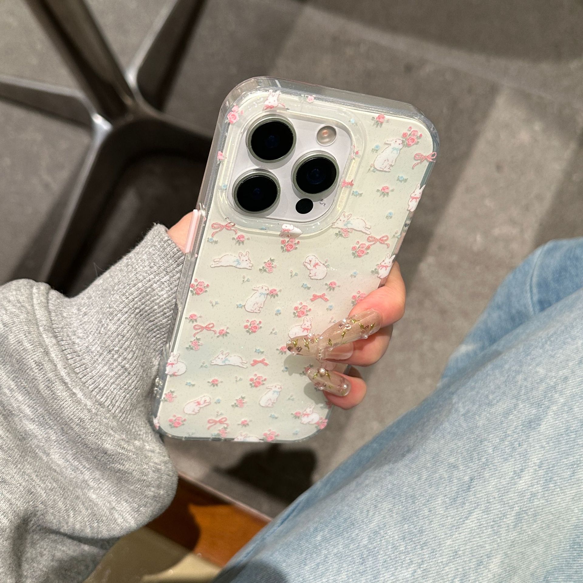 Pequeño conejo floral de brillo fresco para Apple 16ProMax funda para teléfono móvil 15/14 Nuevo 13 verano 15Pro