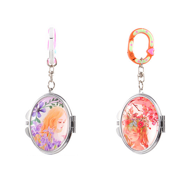 Mini Espejo de Maquillaje con Llavero en Forma de Corazón de Metal