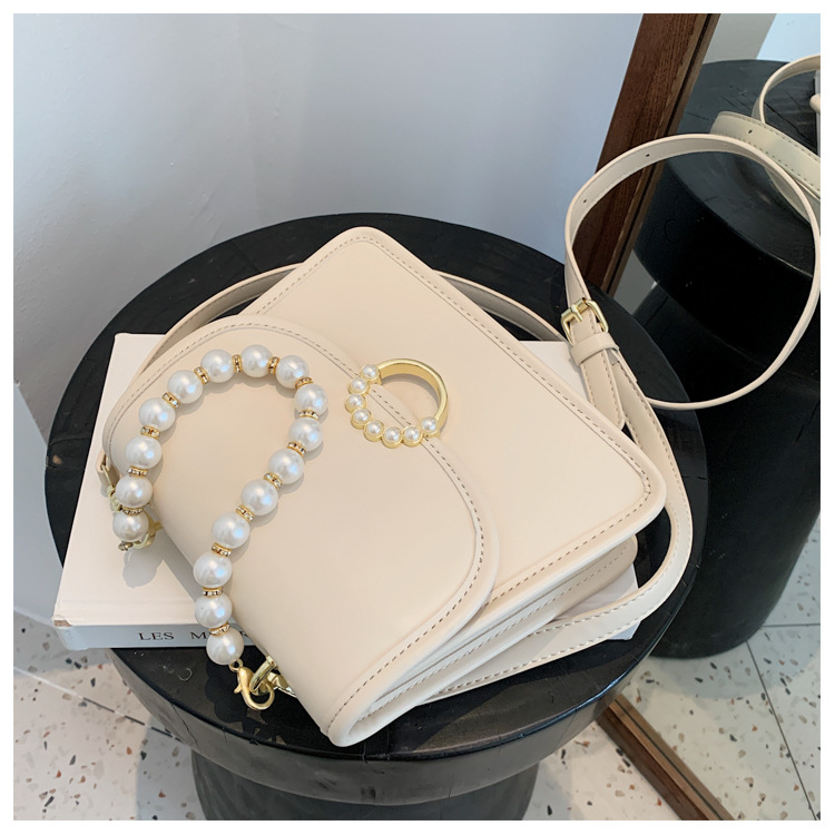 Wholesale Accessories Geometric Pearl Chain Messenger Bag Nihaojewelry display picture 83