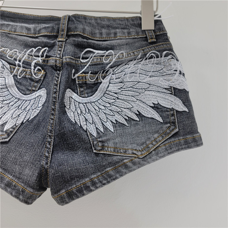 Pantalones Cortos de Mezclilla de Tiro Bajo con Bordado y Remaches para Mujer