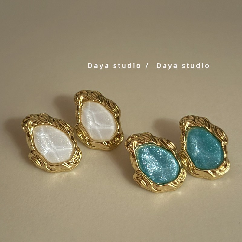 summer super fairy french retro wave light thin and glittering resin earrings light luxury high sense niche temperament earrings for women wholesale