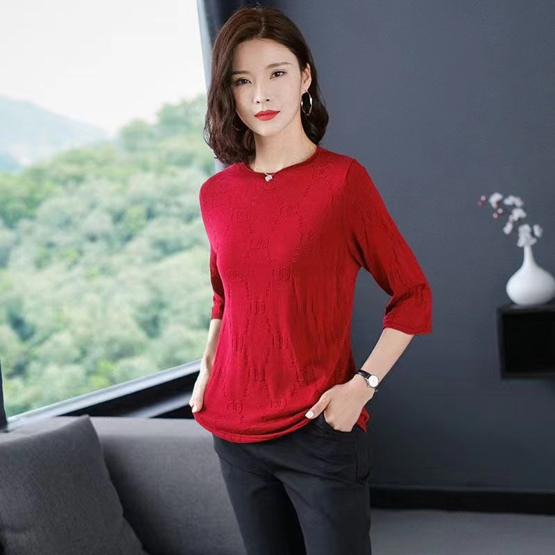 소스 제조업체 맞춤형 7 점 슬리브 최고 여성 미드 슬리브 웨스턴 스타일 작은 셔츠 니트 베이스 셔츠 봄과 가을 내부 스웨터