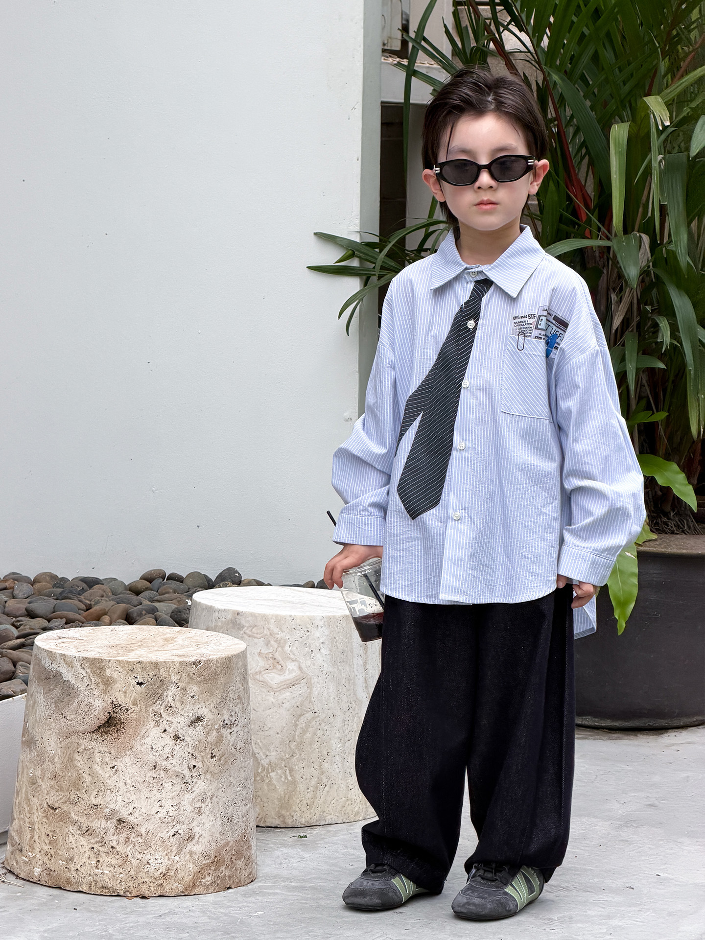 Camisas de primavera para niños Camisas rayadas para niños 2026 primavera y otoño nueva chaqueta suelta casual abrigo delgado moda