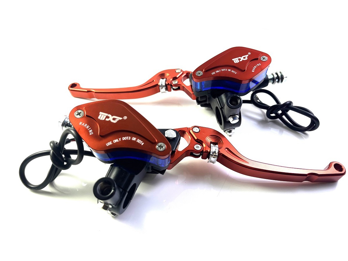 Motorcycle genuine goods motorcycle electric car modified disc brake upper pump Zuma turtle monkey brake disc brake upper pump
