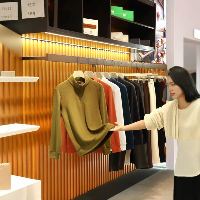 Cross-border wholesale of high-quality autumn and winter thermal tops capsule collection, unisex half-zip casual versatile simple sweatshirts Cross-border wholesale of high-quality autumn and winter thermal tops capsule collection, unisex half-zip casual versatile simple sweatshirts
