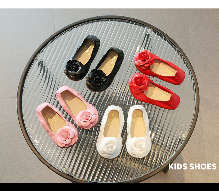 Scarpe casual con involtini di pollo con suola morbida per bambini con danza della farfalla da un piede delle ragazze coreane del 2024 primavera_voghion.com