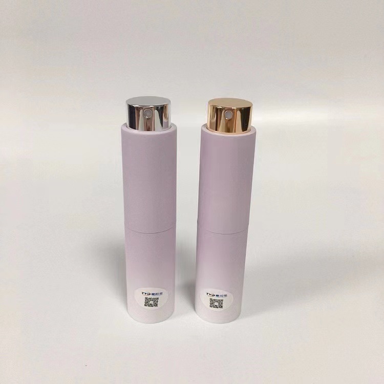 Fabricantes de botellas de perfume recargables telescópicas giratorias de 8 ml con pintura táctil y de color degradado, botellas de spray bucal, etc., en stock, entrega inmediata.