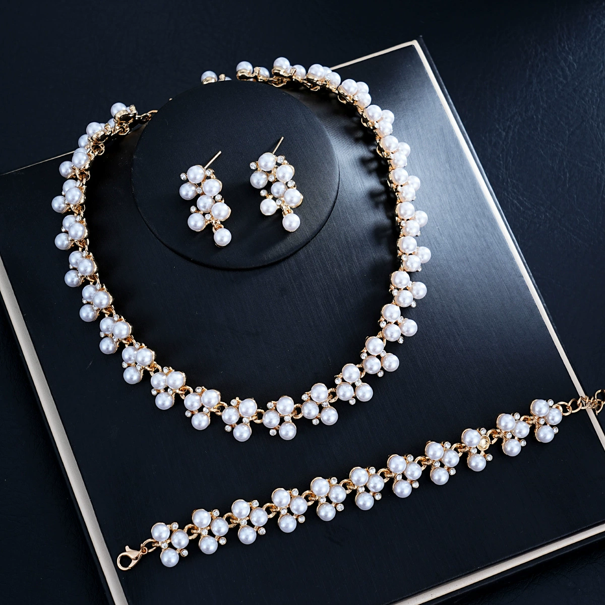 Серебряная игла из жемчуга, брендовый цирконий с кисточками, серьги, серебро 925 пробы, легкий роскошный стиль, яркий броский стиль, качественный стиль, оптовая продажа