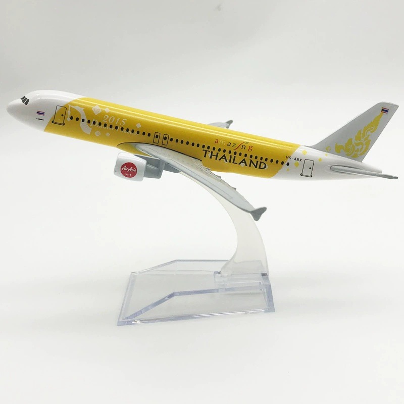 Modelo de avión de simulación de la serie A320 de la aviación extranjera con aleación de tren de aterrizaje