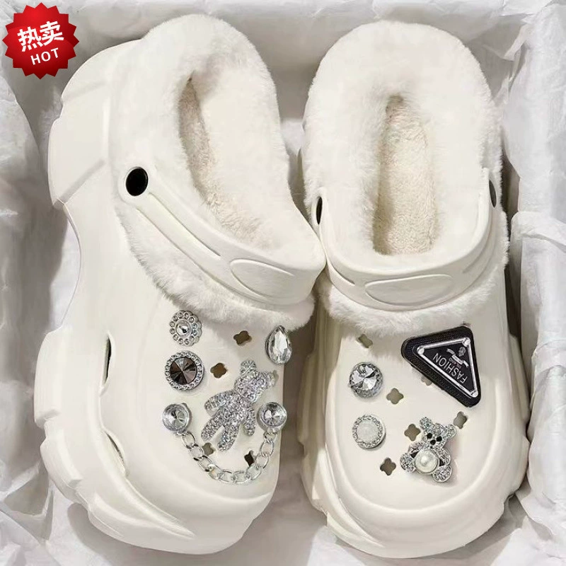 Мультяшные хлопчатобумажные буксиры женщины носят корейскую версию новой толстой подошвы осенью и зимой