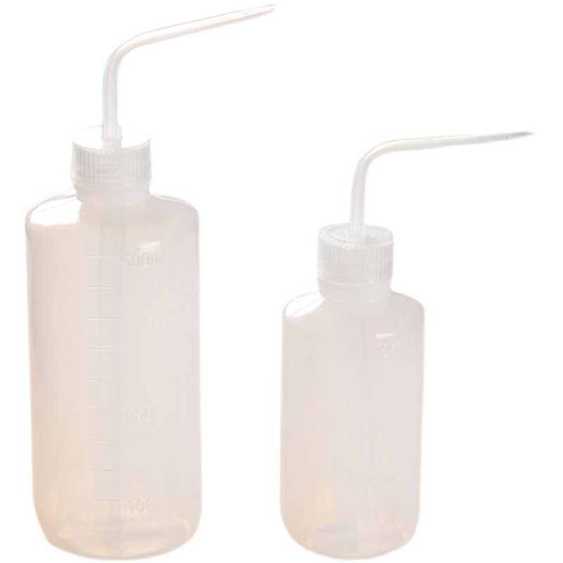 뾰족한 입 곡선 입 짜기 주전자 도구 가정용 물을주는 실내 식물 재배를위한 작은 물을주는 주전자 즙이 많은 물을주는 주전자 긴 입 주전자