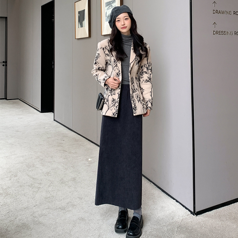 メイラードサンセットスカート2025秋冬新作ベルベット厚みのあるスリットヒップスカートドレープミドル丈スカート女性用