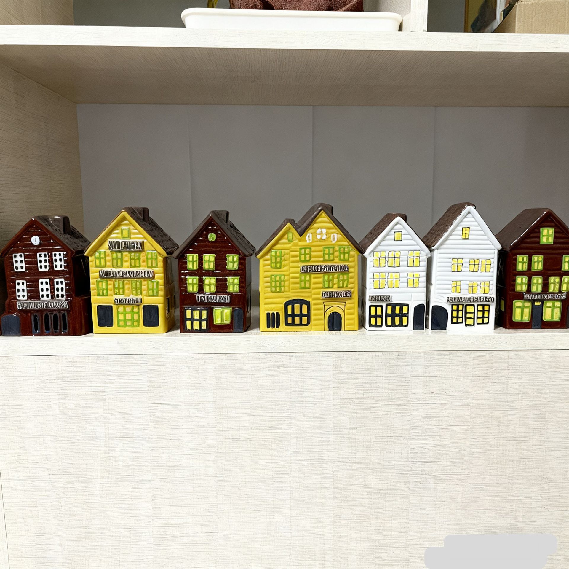 Fabricantes de suministro de vidrio transparente supervisión de la casa decoración navideña con lámparas artesanías de escritorio creativas
