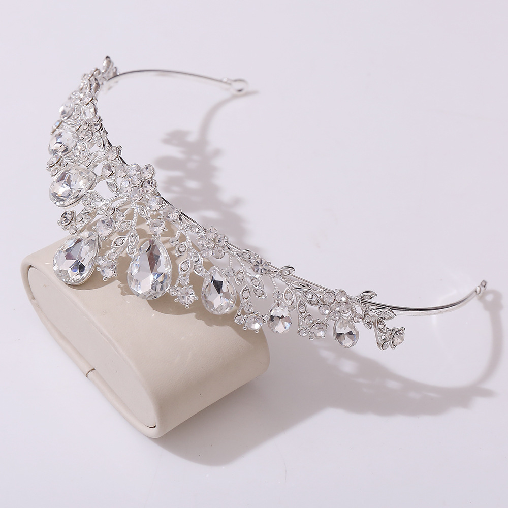 Alloy, Rhinestone Material Leaf, Crown, Flower Pattern Elegant Shiny Leaf Crown Flower Alloy Rhinestone Crown
