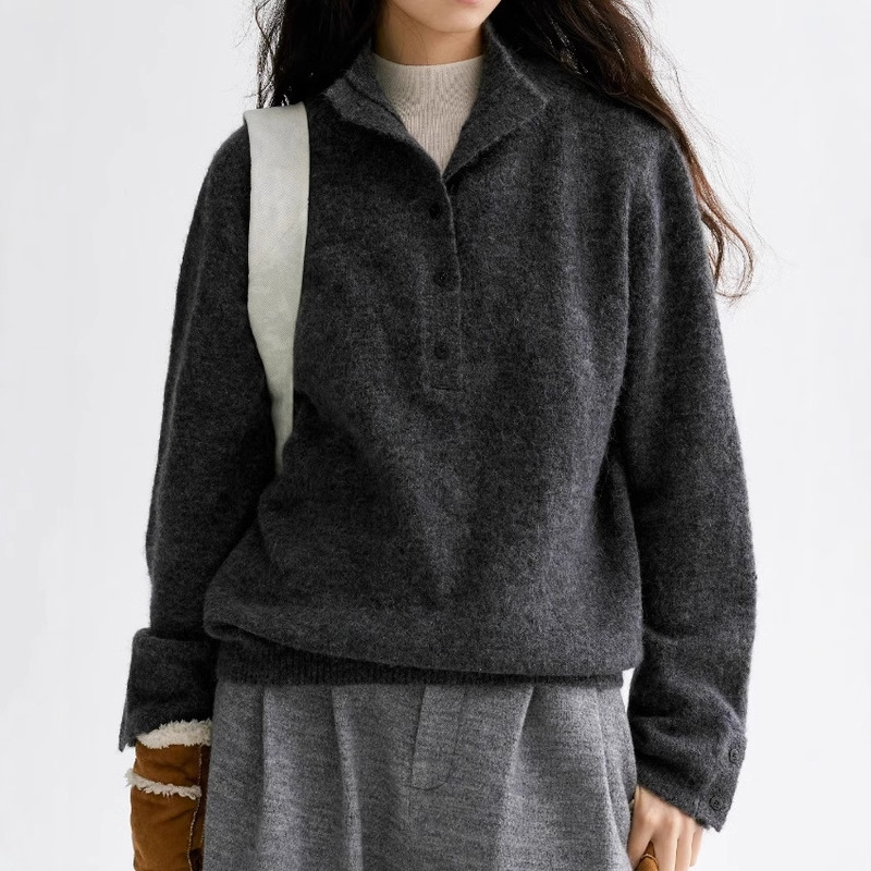 """"White Drawing Work Room""" Frosted Gingerbread"" Alpaca Wool Soft and Waxy Half-Cardigan Turtleneck Knitwear
