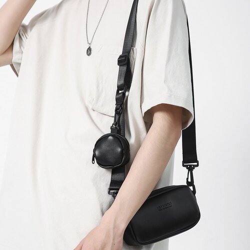 Small shoulder bag for men  new Harajuku style ins light casual small square bag street simple shoulder mobile phone bag