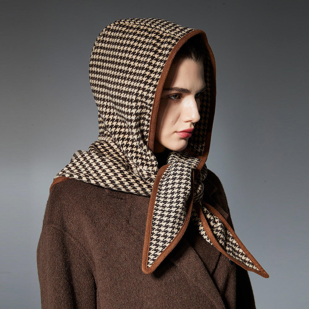 Women's Brown Houndstooth Small Cape And Shawl