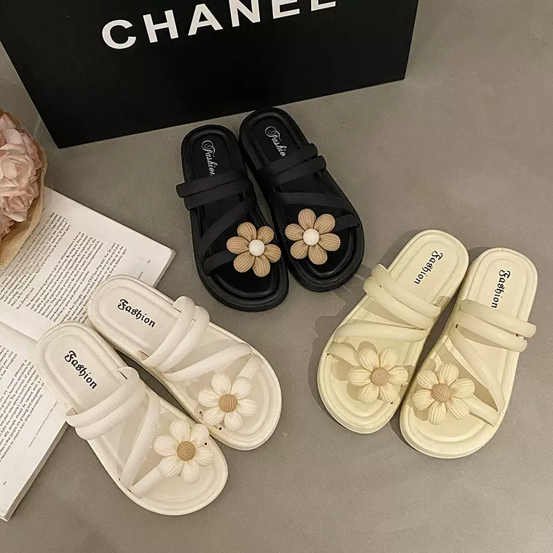 新款花朵凉鞋女厚底防滑新款夏季仙女风外出两穿拖鞋罗马休闲平底