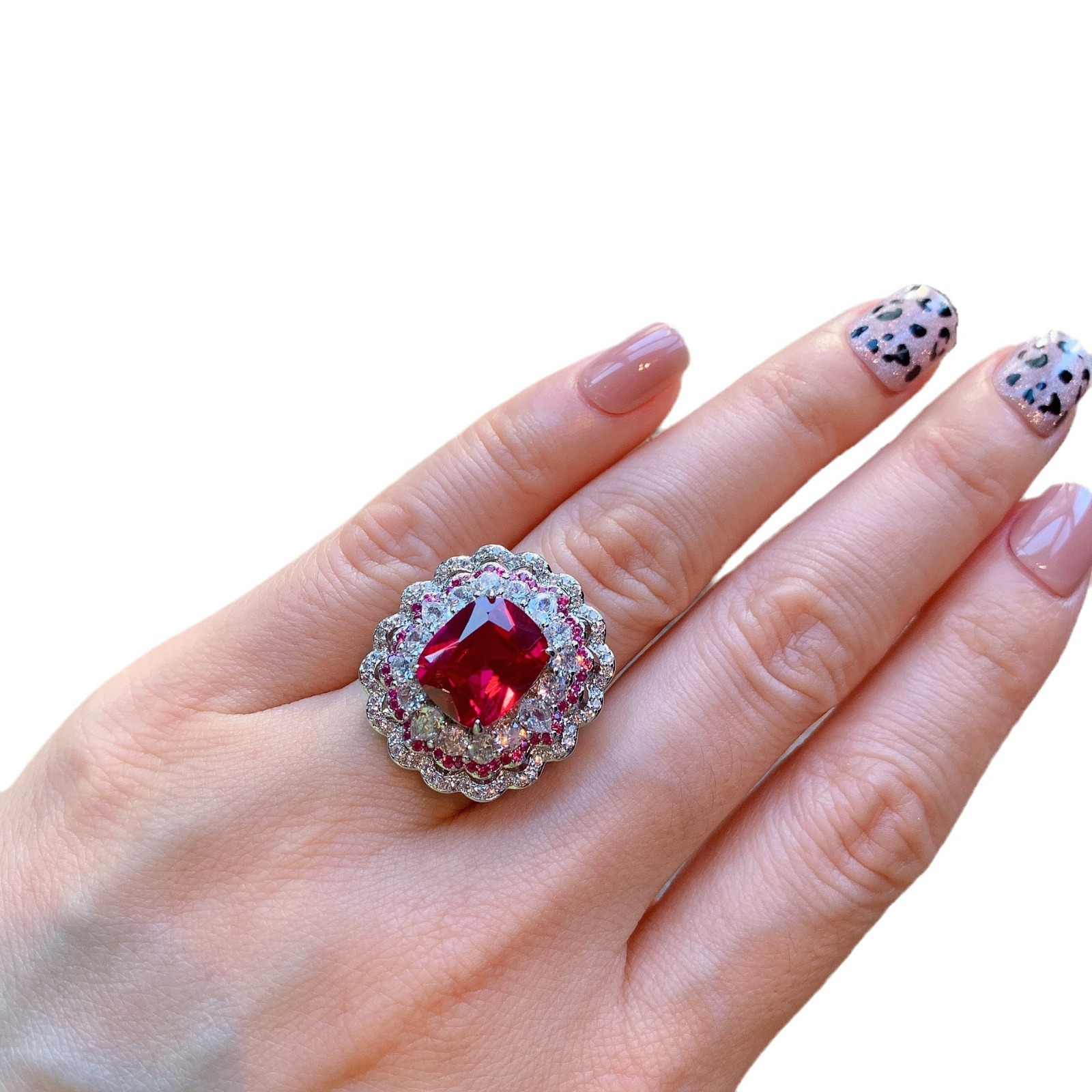Zhuang Shengsheng Jewelry Retro Ring Simulation Red Glass Dos colores Piedra Colgante de diamantes Conjunto de anillos 10*12