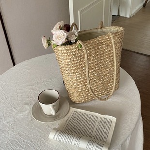 Hot Leather French Woven Tote Bag Large Capacity Straw Woven Bag Shoulder Seaside Holiday Beach Bag Bucket Bag