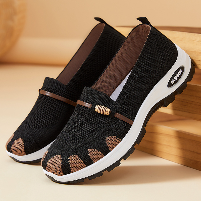 Zapatos de verano para mujer nuevo estilo, suela suave, pies no cansados, zapatos casuales, zapatos de madre transfronterizos, zapatos de tela transpirables con suela suave