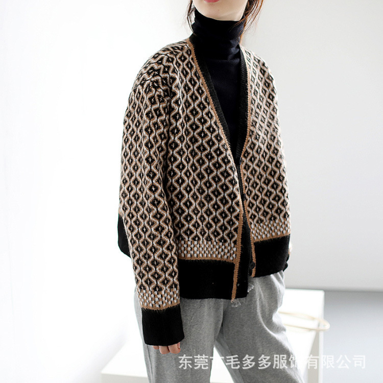Thickened Sweater for Middle-Aged and Elderly Women 2026 New Loose Knitted Cardigan Jacket with Contrasting Color Sesame Base Long-Sleeved Shirt Top Thickened Sweater for Middle-Aged and Elderly Women 2026 New Loose Knitted Cardigan Jacket with Contrasting Color Sesame Base Long-Sleeved Shirt Top