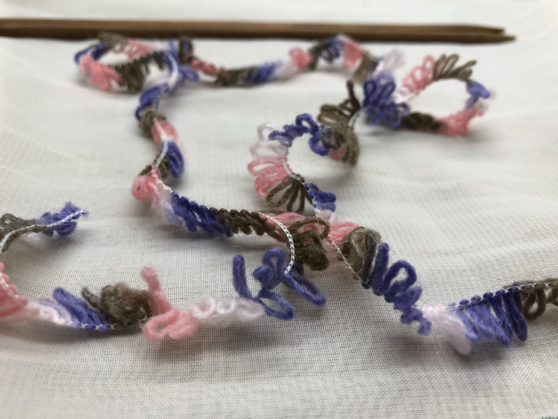 ♧卡伦手工特色线泫雅包大耳朵圈圈纱编织包毛线进口段染毛线05