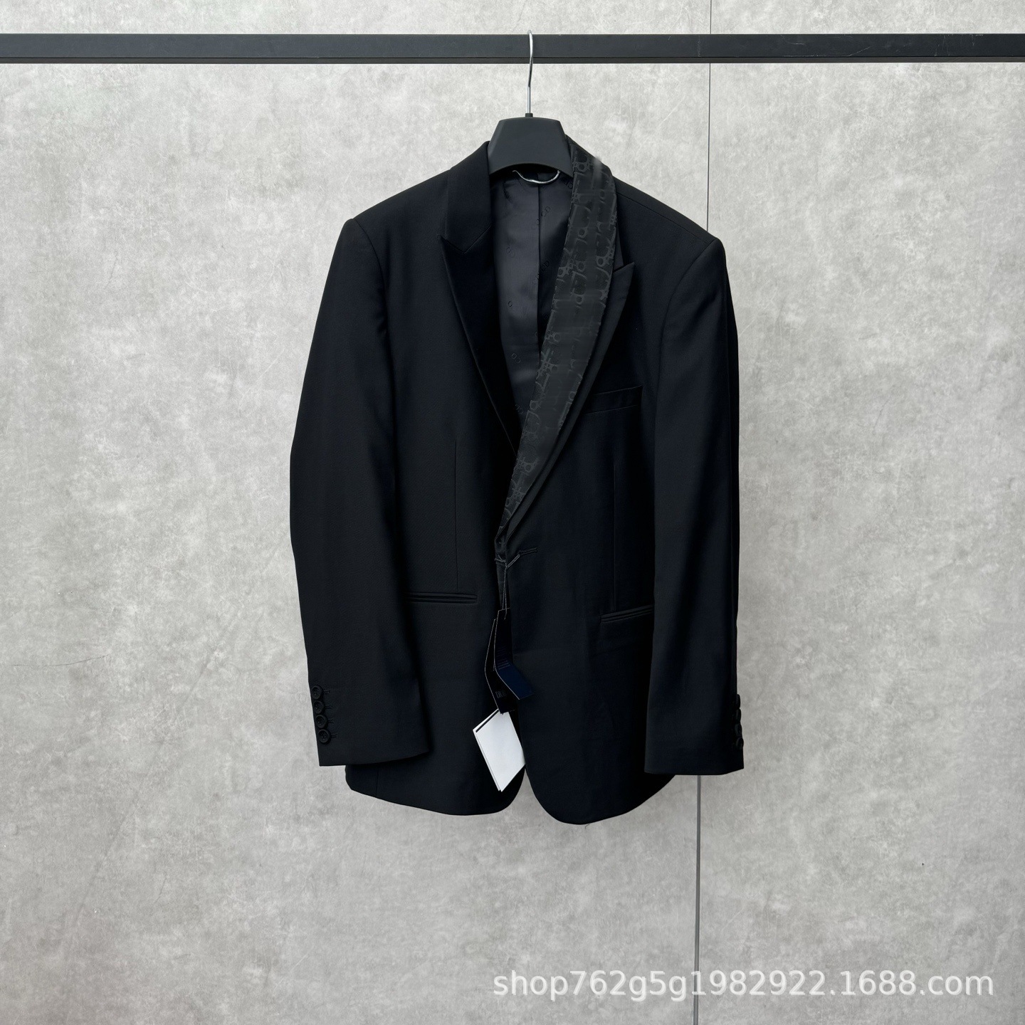 高版本D家25FW新款不对称青果领单西黑色绵羊毛斜纹面料西服套装