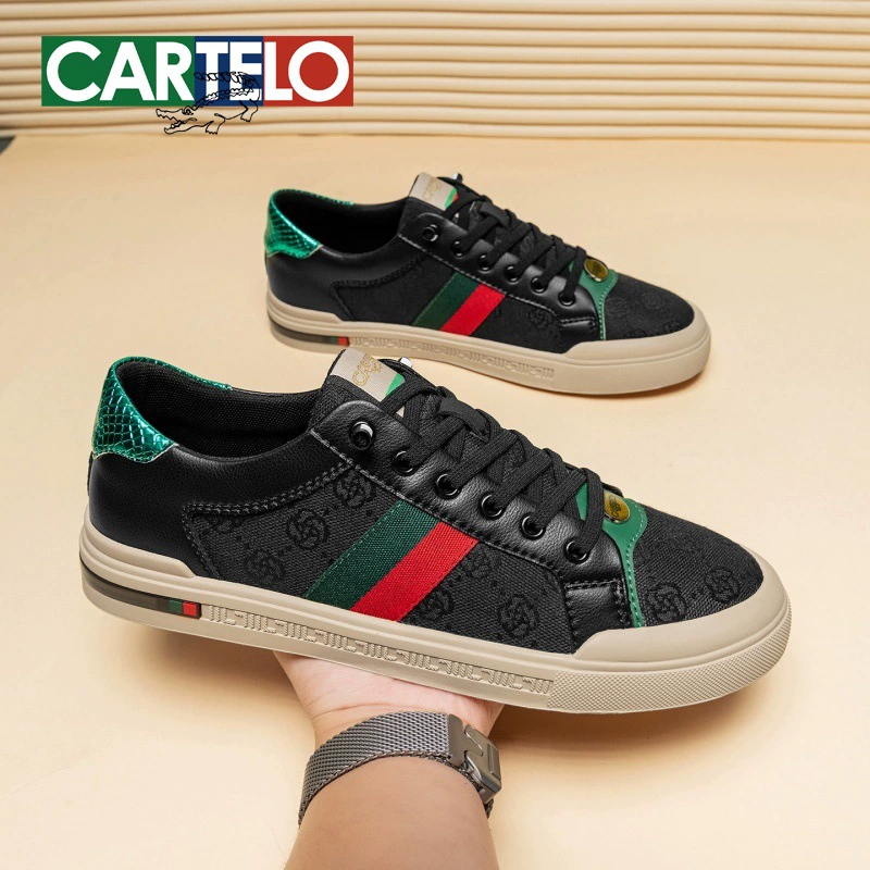 Мужская обувь Весеннее чувство высокого уровня 2025 новые легкие роскошные кроссовки мужская плоская повседневная обувь мужская модель