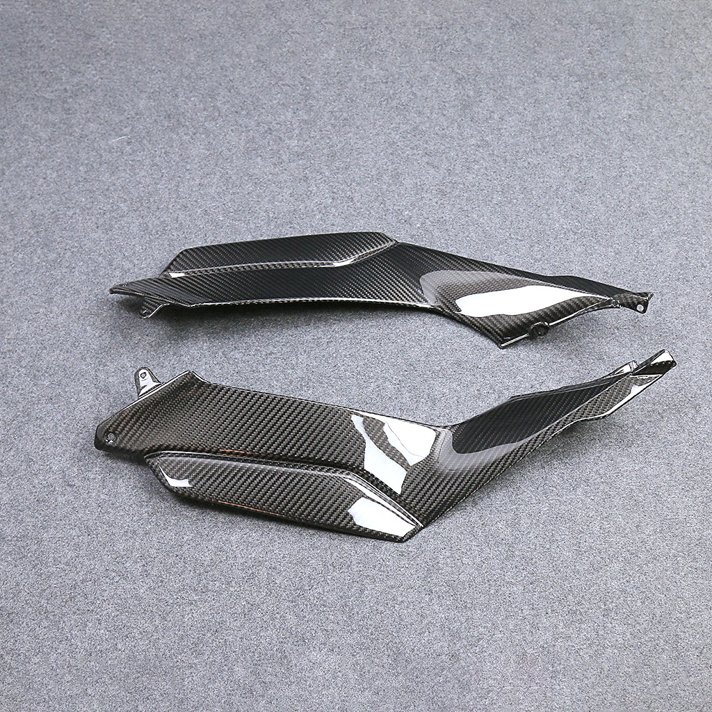 Suitable for Honda Cbr1000Rr-R Sp Fire Blade Motorcycle Modified Fuel Tank Side Panel Carbon Fiber Shell