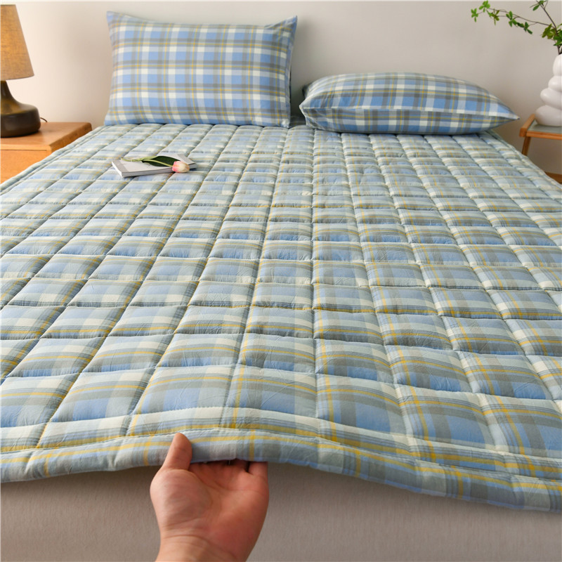 Class A cotton yarn-dyed cotton washed cotton Xinjiang cotton mattress padded mattress Simmons non-slip thickened protective cover