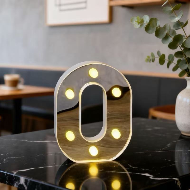 Lámpara LED Decorativa de Letras y Números de Plástico para Fiestas, Cumpleaños y Eventos image 60