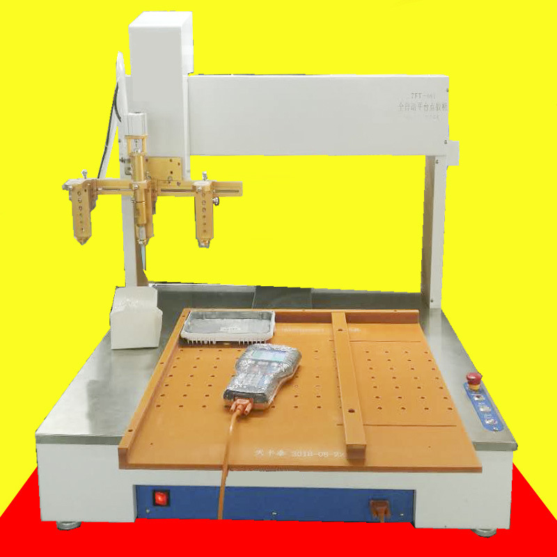 多头自动点胶机 桌面式双点胶头东莞厂家平台机器设备 耳机点黄胶