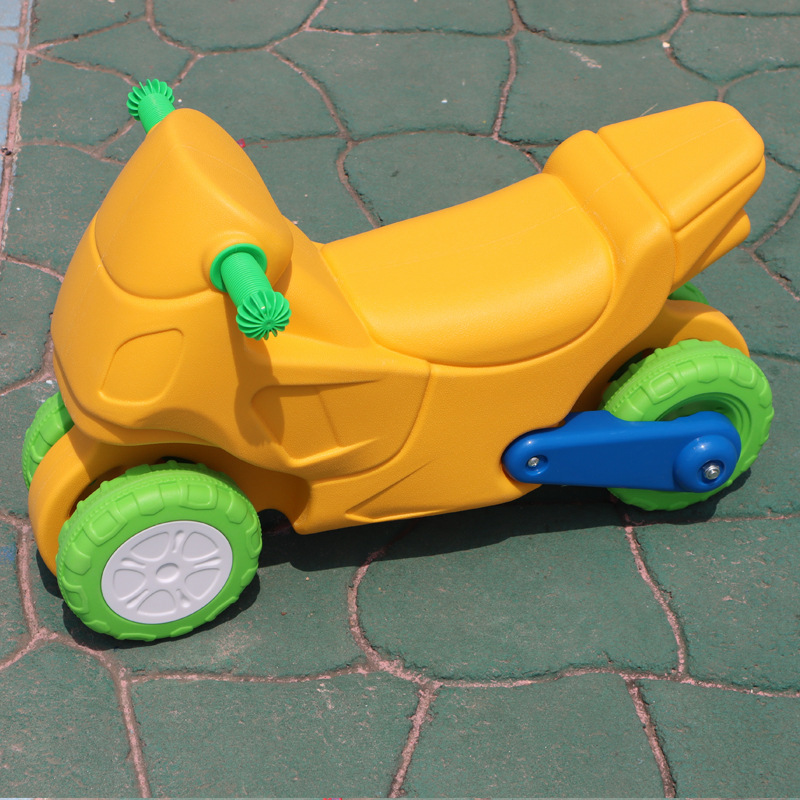 노란색 오토바이