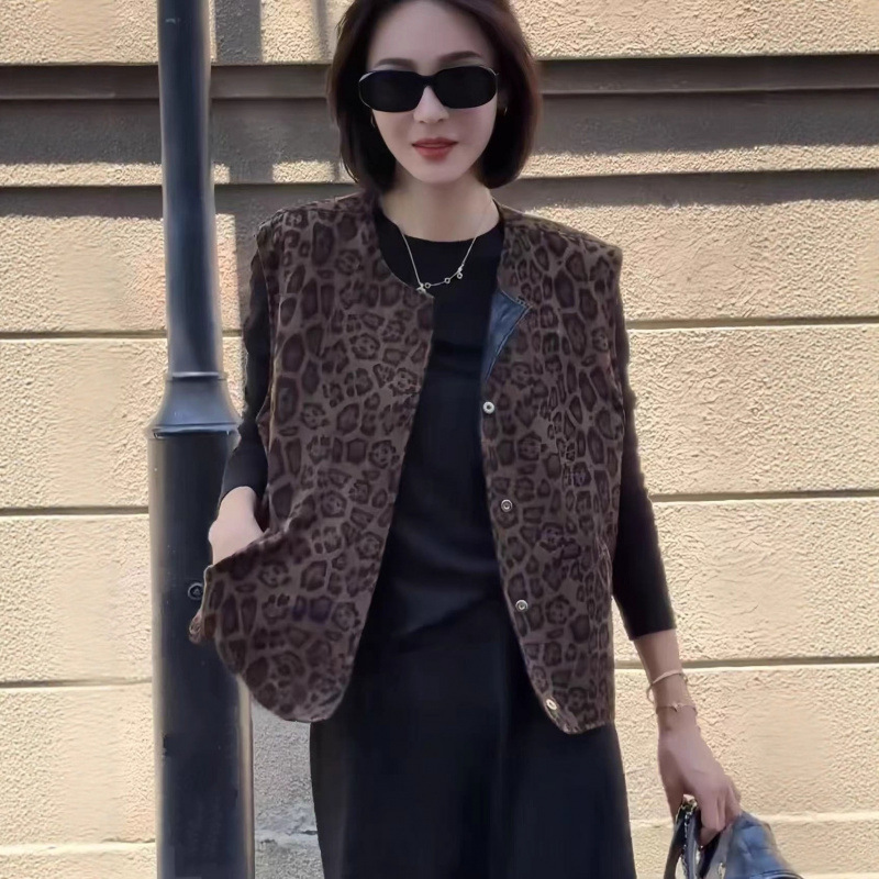 Reversible Leopard Print Leather Vest Jacket for Women 2025 Autumn New Versatile Fashion Casual Sleeveless Waistcoat Trend Reversible Leopard Print Leather Vest Jacket for Women 2025 Autumn New Versatile Fashion Casual Sleeveless Waistcoat Trend