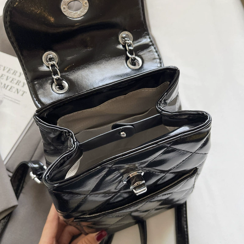 Backpack with diamond pattern for leisure, trend school bag, worn on the shoulder