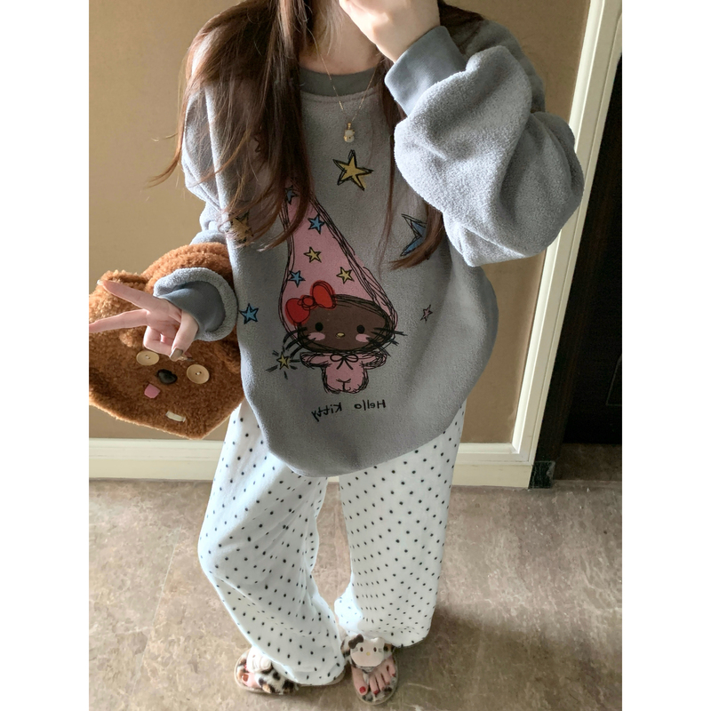 Pajamas for Women in Autumn and Winter New Thickeneded Polar Fleece Kitty Cat Loose Student Warm Home Clothes Set Can Be Worn Outside